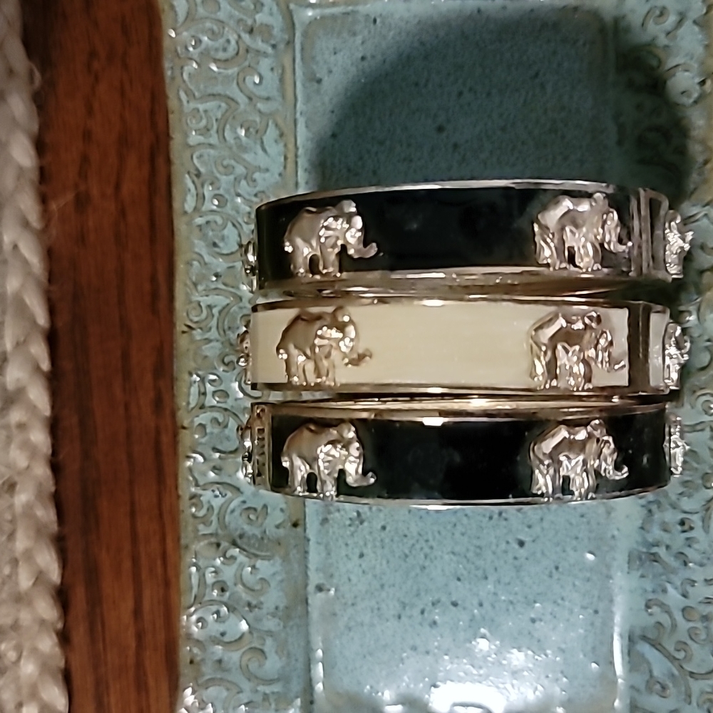 Elephant Bracelets - Picture 2 of 4
